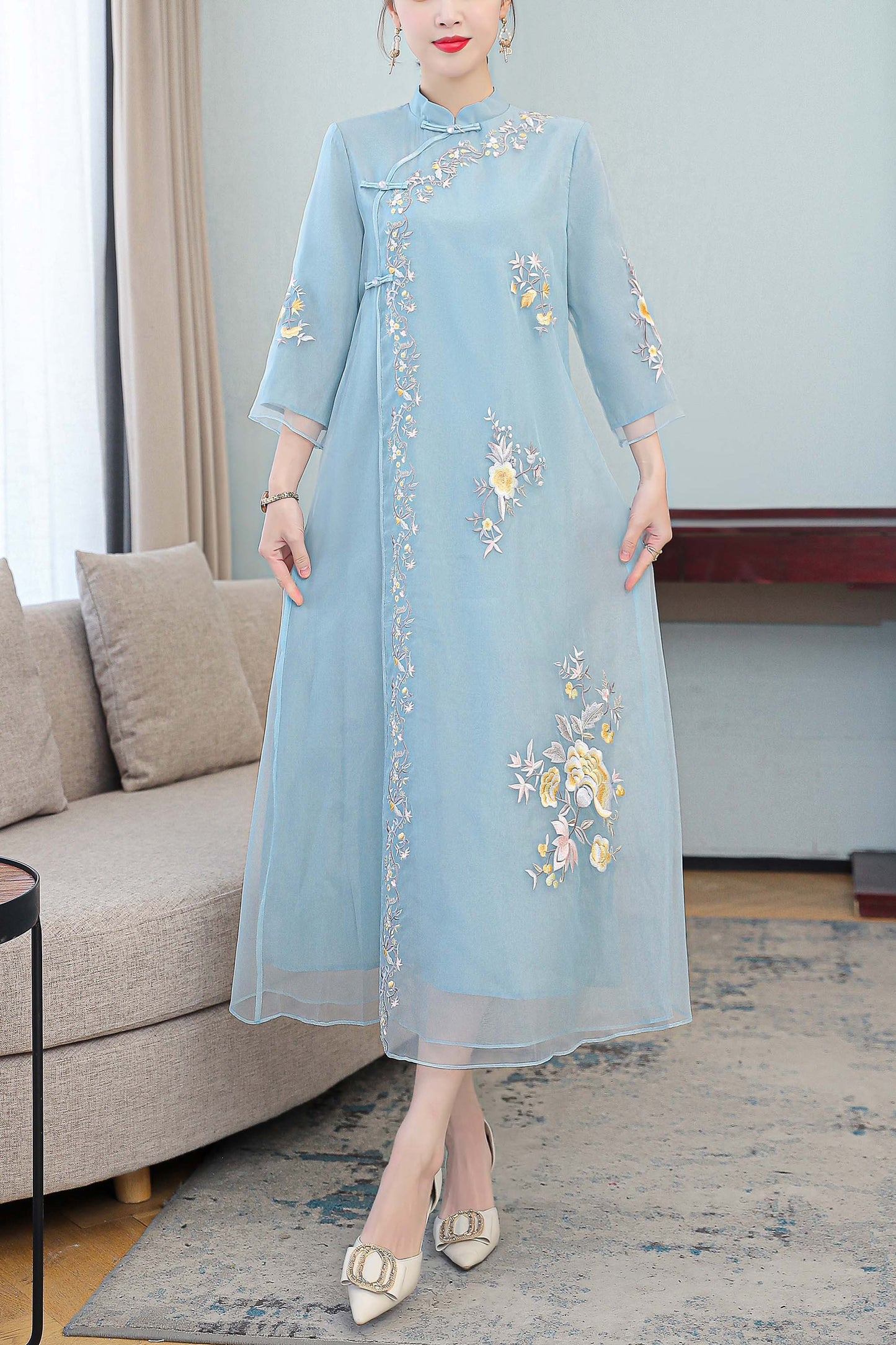 High Neck 3/4 Sleeves Embroidery Maxi Dress