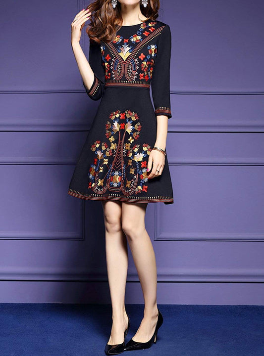 Women s  Elegant floral embroidery 3/4 sleeves dress - LAI MENG FIVE CATS