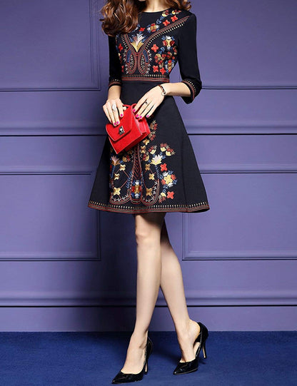 Women's Embroidered Floral Round Neck Cocktail Midi Dress - LAI MENG FIVE CATS