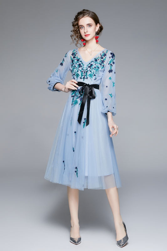 Floral Embroidery V-neck Mid-length A-line Dress