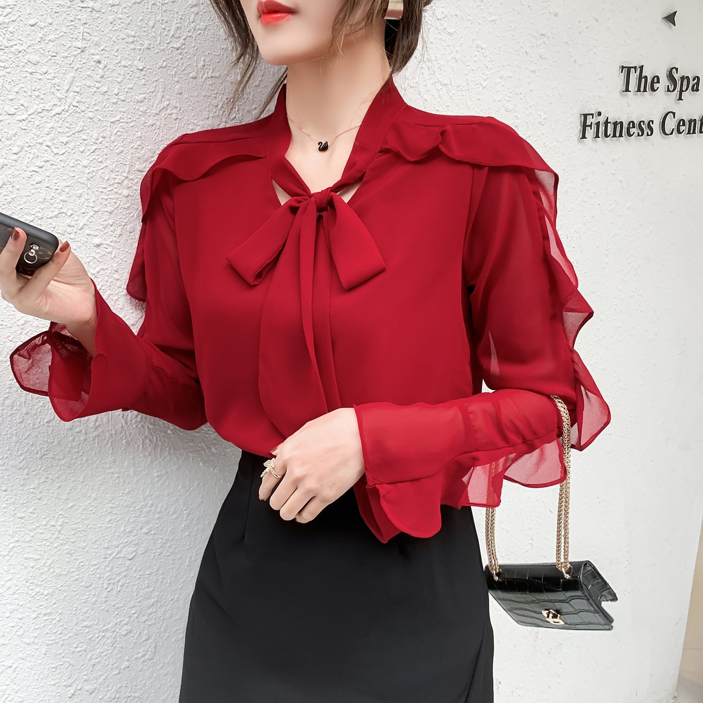 Red ＆ White Solid Color Bow Tie Long Sleeve Top blouse